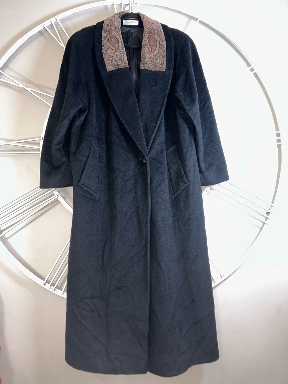 Vintage Jonathan Michael Made in USA 100% Wool Long Coat w/ Paisley Shawl Collar